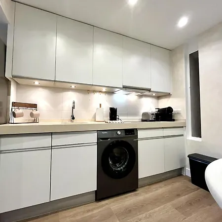 Barrio Luzan By United Renters